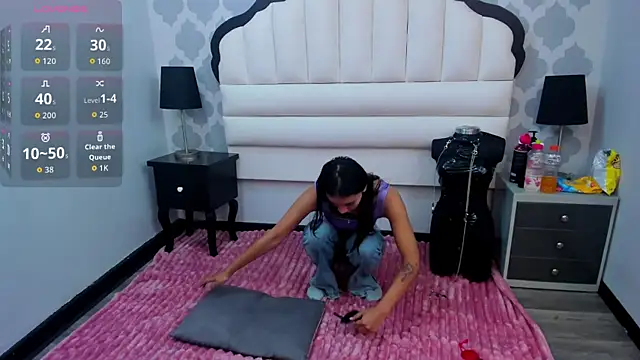 EimmyAdams online show from December 2, 2025, 11:48 am