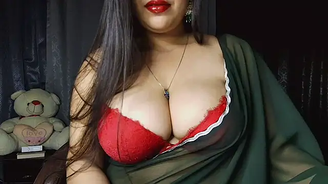 Snapshot of MissNasha chatting on May 27, 2026, 2:03 pm MissNasha online show from May 27, 2026, 2:03 pm