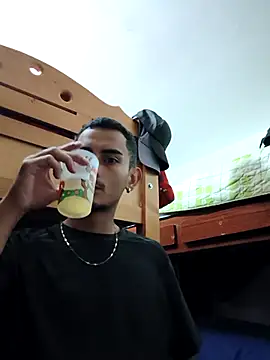 Exlifer online show from April 7, 2026, 12:00 am