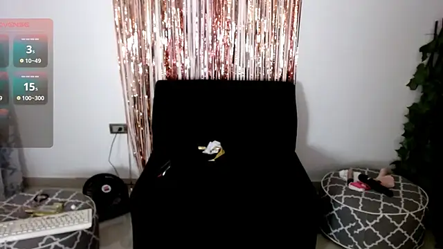 Snapshot of ruth_blue21 chatting on February 20, 2026, 12:27 pm ruth blue21 online show from February 20, 2026, 12:27 pm