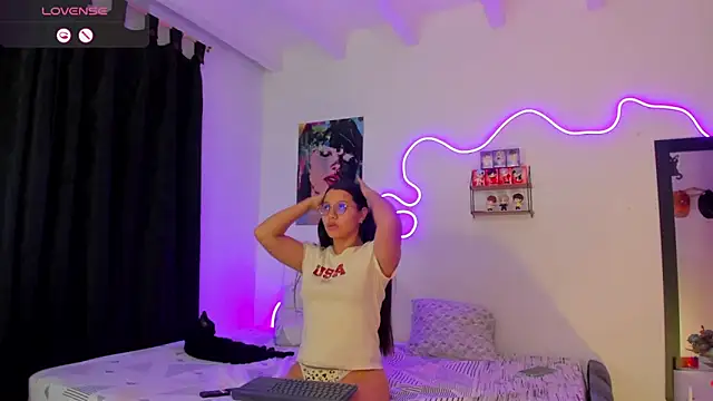 Dilan and Mia online show from September 20, 2025, 12:00 am