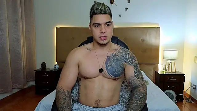 Steven Velez online show from September 15, 2025, 12:54 am