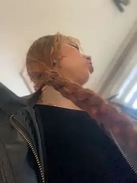 Sallem Pink online show from November 21, 2025, 11:09 am