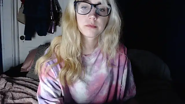 RubySmoke online show from September 14, 2025, 9:08 am