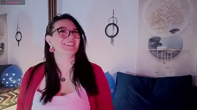 karla valk1 online show from October 3, 2025, 10:34 am