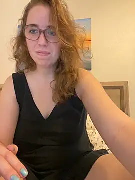 sweetsocalgirl online show from September 14, 2025, 11:26 pm