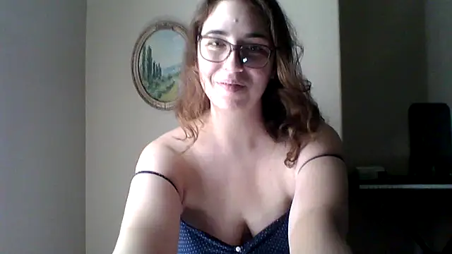 sweetsocalgirl online show from July 4, 2026, 11:00 pm