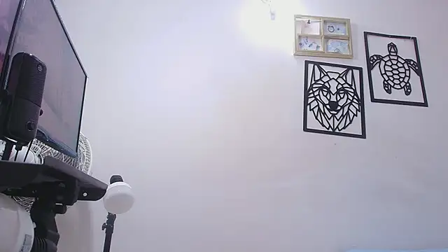 abbypratt online show from October 3, 2025, 7:11 pm