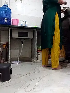 kajal 01raj online show from November 8, 2025, 5:07 am