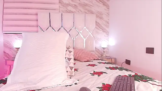 cataleya ebony  online show from December 19, 2025, 3:02 am