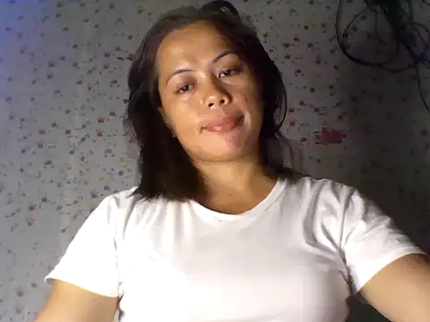Snapshot of violen786 chatting on January 14, 2026, 6:19 am violen786 online show from January 14, 2026, 6:19 am