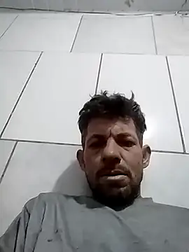 Pilantra12345 online show from September 11, 2025, 10:21 pm