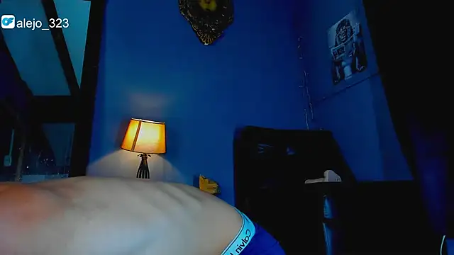 alejo  323   online show from February 18, 2026, 1:45 am