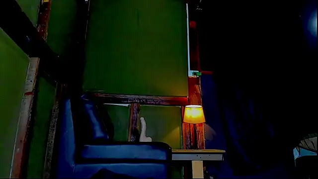 Snapshot of alejo__323__ chatting on June 27, 2026, 2:16 am alejo 323 online show from June 27, 2026, 2:16 am