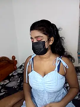 Darkchocosl8 online show from February 27, 2026, 9:37 pm