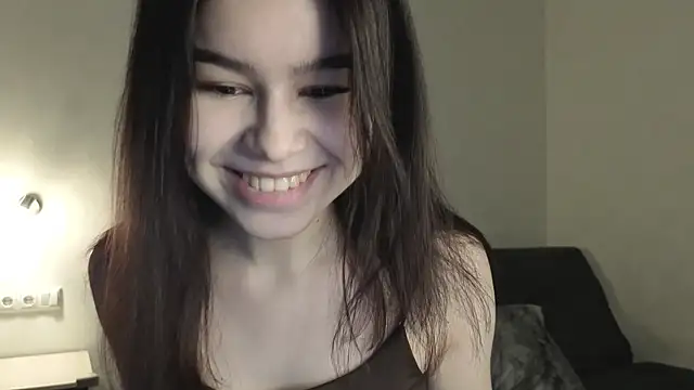 sladkoezzzka online show from November 5, 2025, 6:30 pm