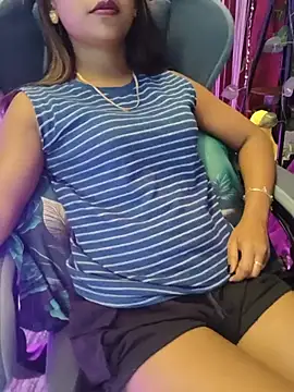 Snapshot of Puja-baby chatting on July 4, 2026, 11:11 pm Puja-baby online show from July 4, 2026, 11:11 pm