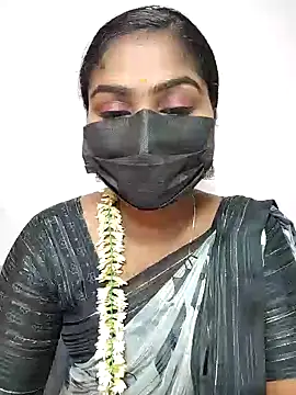 Snapshot of Tamil_Princess12 chatting on July 13, 2026, 8:11 pm Tamil Princess12 online show from July 13, 2026, 8:11 pm