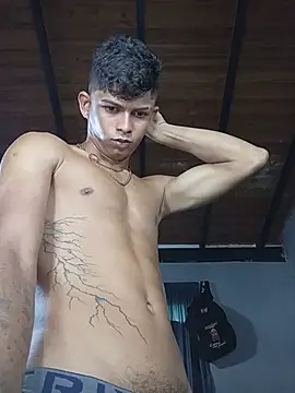 Snapshot of God_Eros_23cm chatting on May 25, 2026, 11:16 am God Eros 23cm online show from May 25, 2026, 11:16 am
