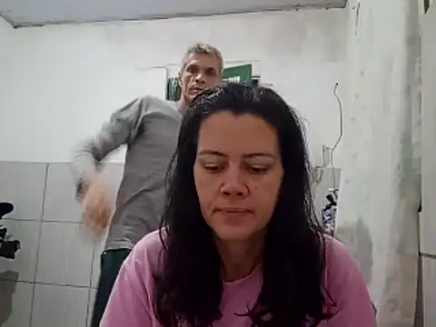 Snapshot of BrenoAvelar chatting on May 23, 2026, 5:45 am BrenoAvelar online show from May 23, 2026, 5:45 am