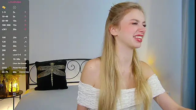 KelsiWest online show from September 20, 2025, 5:52 am