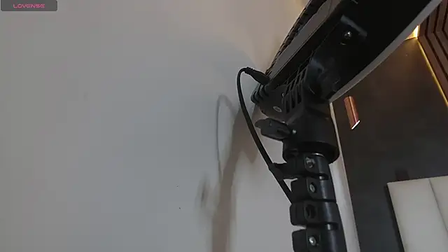 RiriiBrunette   online show from February 1, 2026, 12:04 pm