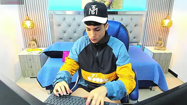 SamBlack  online show from February 17, 2026, 3:29 pm