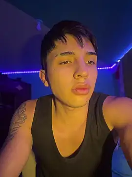 Snapshot of pabonsito chatting on June 25, 2026, 2:33 am pabonsito online show from June 25, 2026, 2:33 am