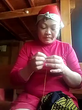 MaySweetb online show from September 21, 2025, 2:57 am