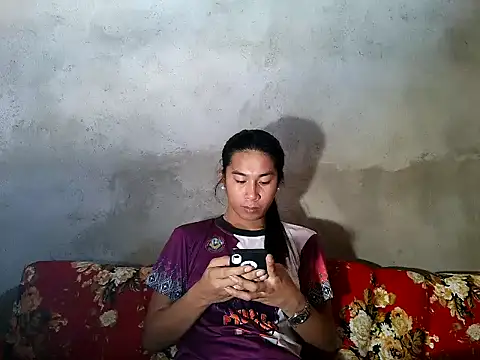 Asian PrettyAle online show from June 5, 2026, 12:17 am