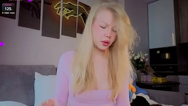 Snapshot of emilyshepar_d chatting on February 16, 2026, 5:14 am emilyshepar d online show from February 16, 2026, 5:14 am