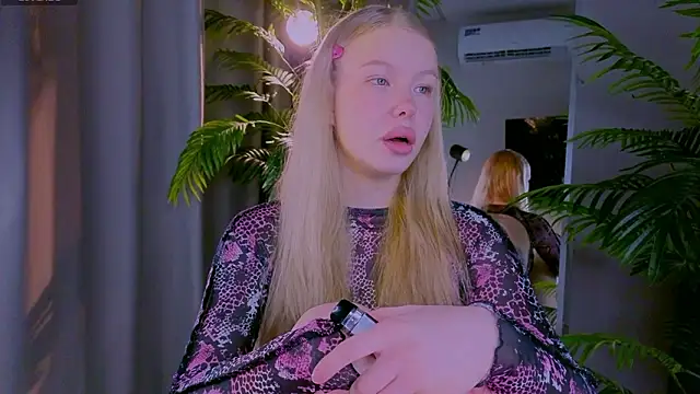 Snapshot of emilyshepar_d chatting on March 19, 2026, 3:21 am emilyshepar d online show from March 19, 2026, 3:21 am