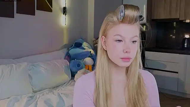 Snapshot of emilyshepar_d chatting on March 31, 2026, 2:13 am emilyshepar d online show from March 31, 2026, 2:13 am