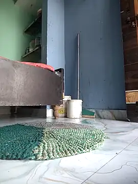 RAYI Queen 4 online show from April 7, 2026, 2:56 am