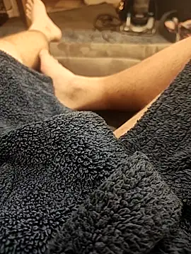 hubbyfun19 online show from October 25, 2025, 4:20 am