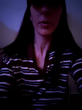 sweetsinxxx online show from November 1, 2025, 4:58 am