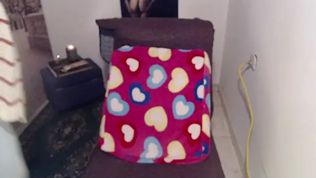 Milf Valeria online show from September 9, 2025, 2:38 pm