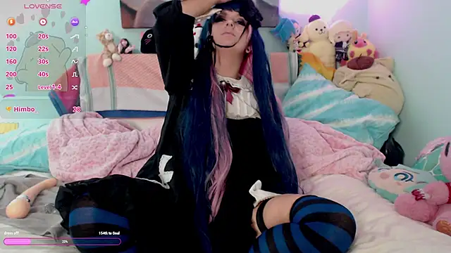 starsaturn online show from October 8, 2025, 4:54 am