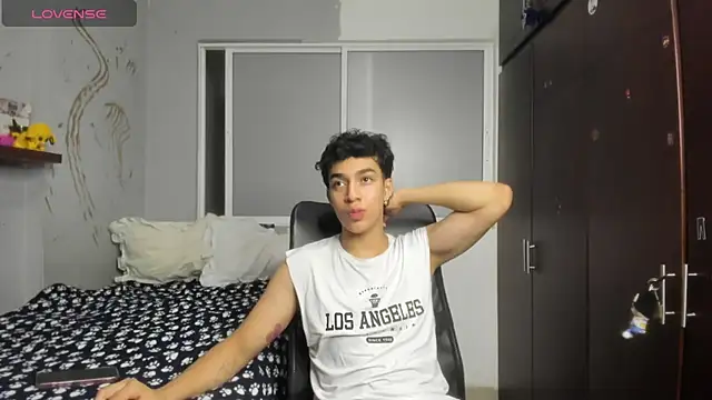 Noxx starkK online show from September 30, 2025, 4:17 am