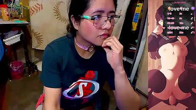 Snapshot of Ftm_Bunny chatting on October 19, 2025, 11:33 am Ftm Bunny online show from October 19, 2025, 11:33 am