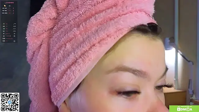 miss bubbles  online show from February 18, 2026, 11:33 pm