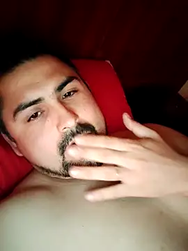 Bradd 32 online show from September 27, 2025, 5:07 pm