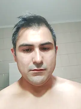 Bradd 32 online show from February 19, 2026, 7:54 pm