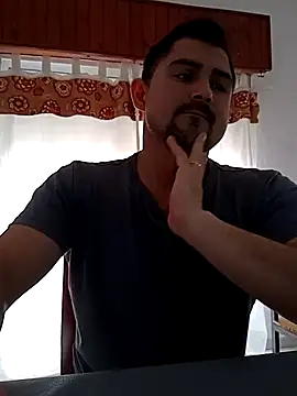 Snapshot of Bradd_32 chatting on June 24, 2026, 5:01 pm Bradd 32 online show from June 24, 2026, 5:01 pm