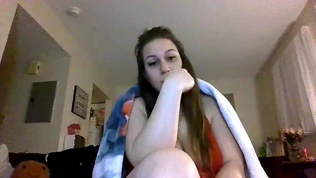 Snapshot of thedevinemama chatting on February 15, 2026, 7:51 am thedevinemama online show from February 15, 2026, 7:51 am