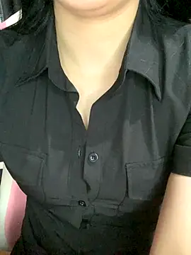 Linhtruong  online show from September 24, 2025, 4:27 am