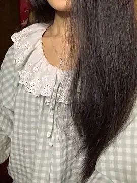 Nhinhi18 online show from October 23, 2025, 3:11 pm