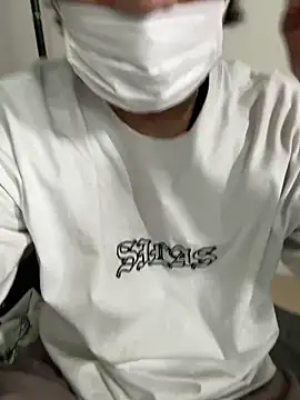 Snapshot of C-4bomb chatting on November 8, 2025, 9:42 am C-4bomb online show from November 8, 2025, 9:42 am