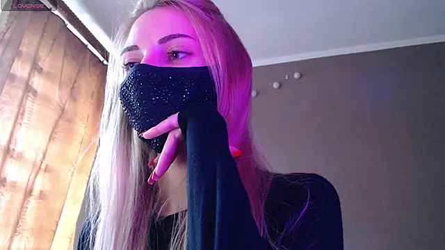 Iris lave online show from September 24, 2025, 2:20 pm