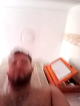 Frank0021 online show from October 3, 2025, 12:24 pm